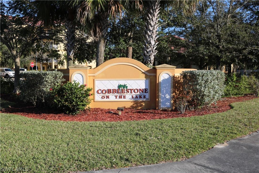 4365 Estrada Dr., Fort Myers, FL 33916