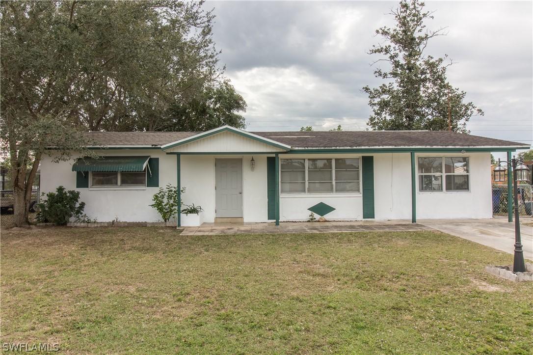 800 Alcala Ave., Lehigh Acres, FL 33936