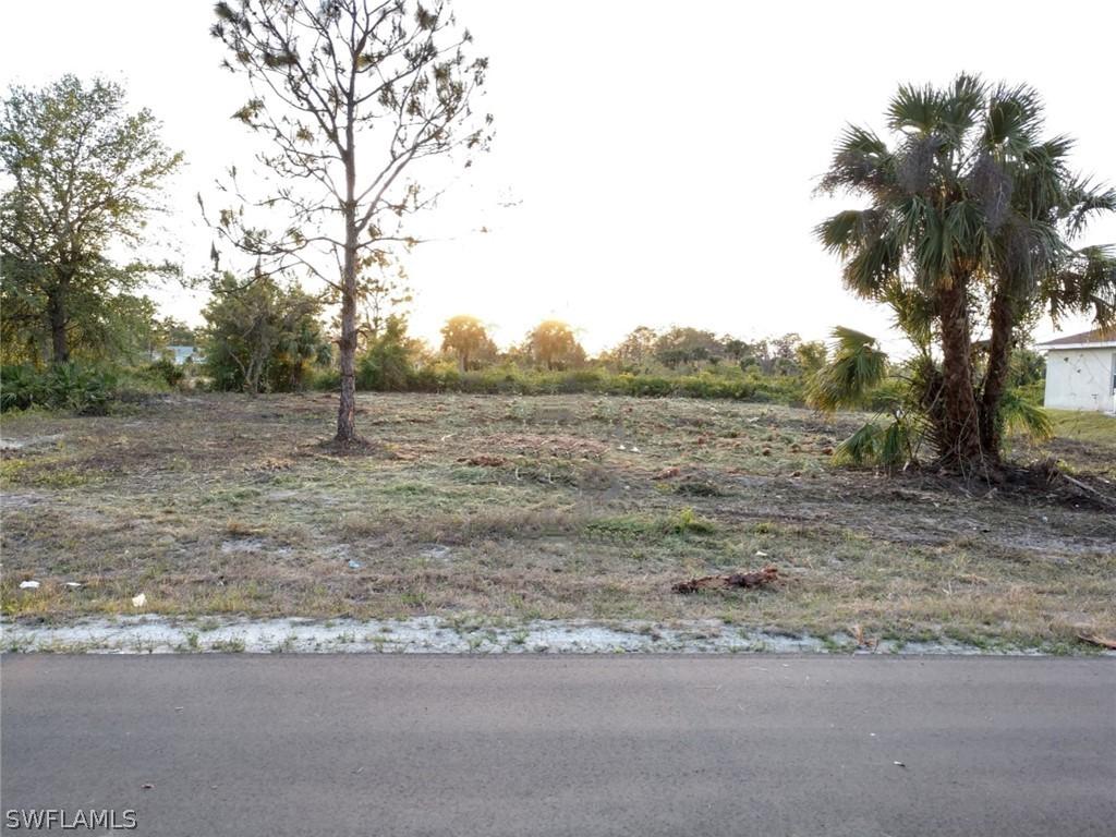 314 Lanford Ave., Lehigh Acres, FL 33974