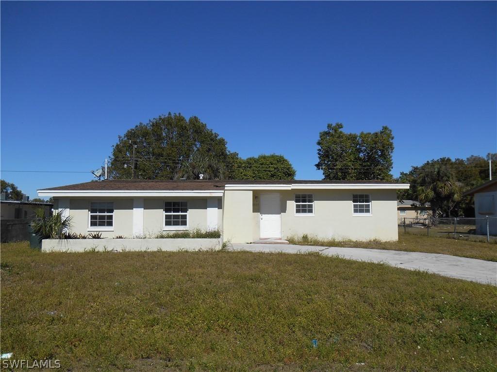 2535 Hunter St., Fort Myers, FL 33901