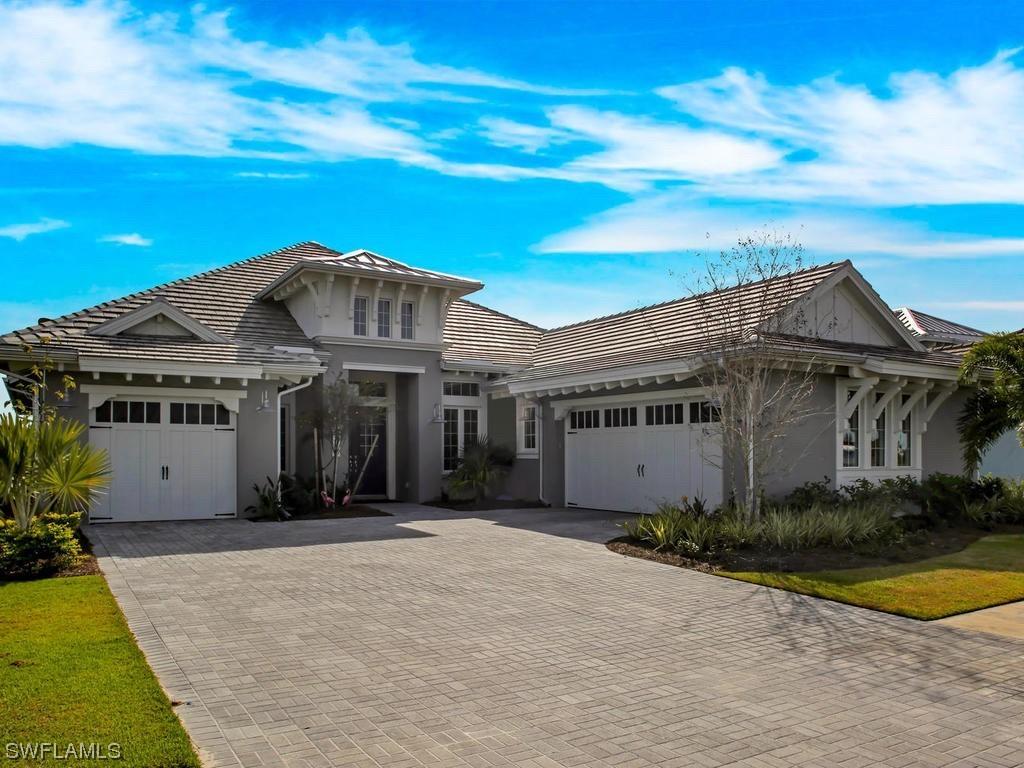 5726 Clarendon Dr., Naples, FL 34113