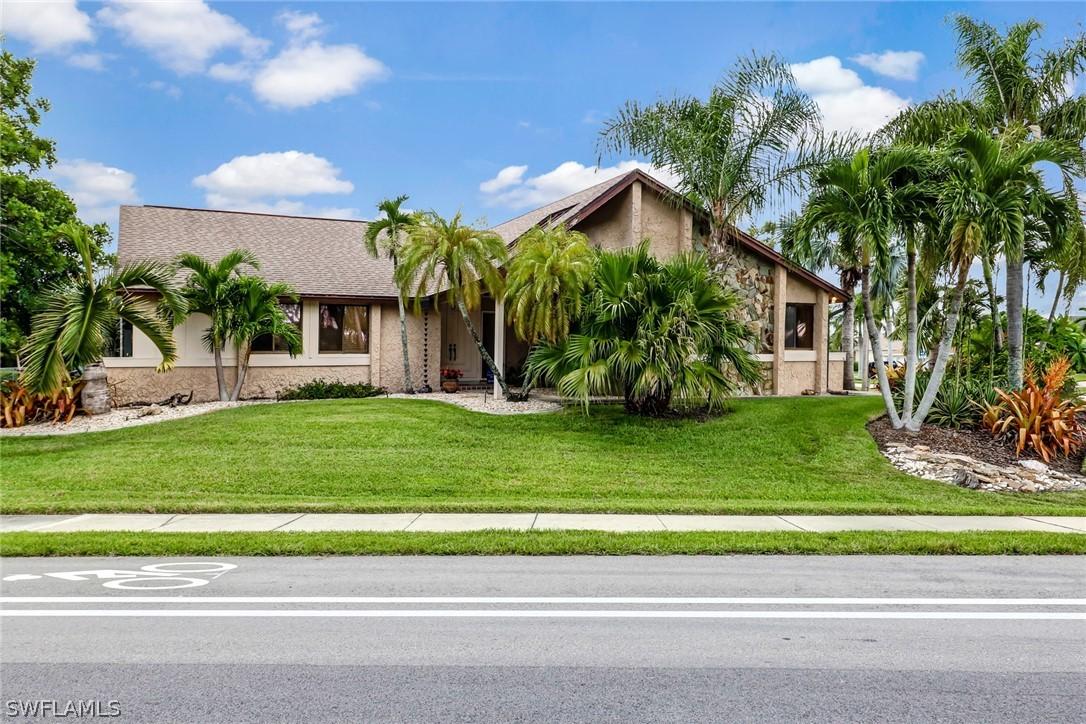 402 SW 51st Ter., Cape Coral, FL 33914