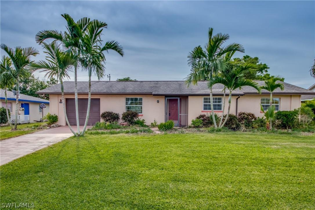 1008 SE 26th Ter., Cape Coral, FL 33904