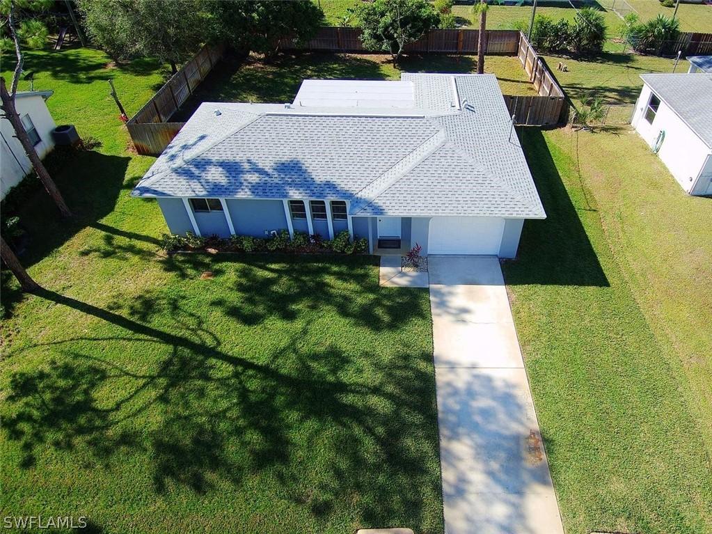 18522 Zinnia Rd., Fort Myers, FL 33967