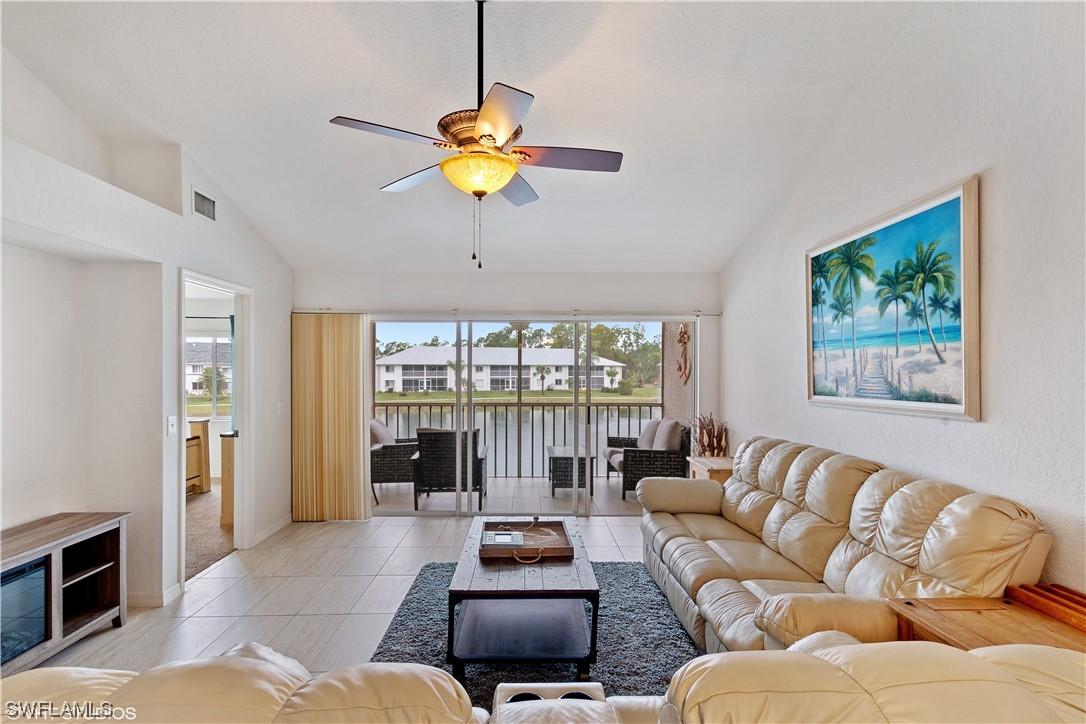 515 Gabriel Cir. #1904, Naples, FL 34104