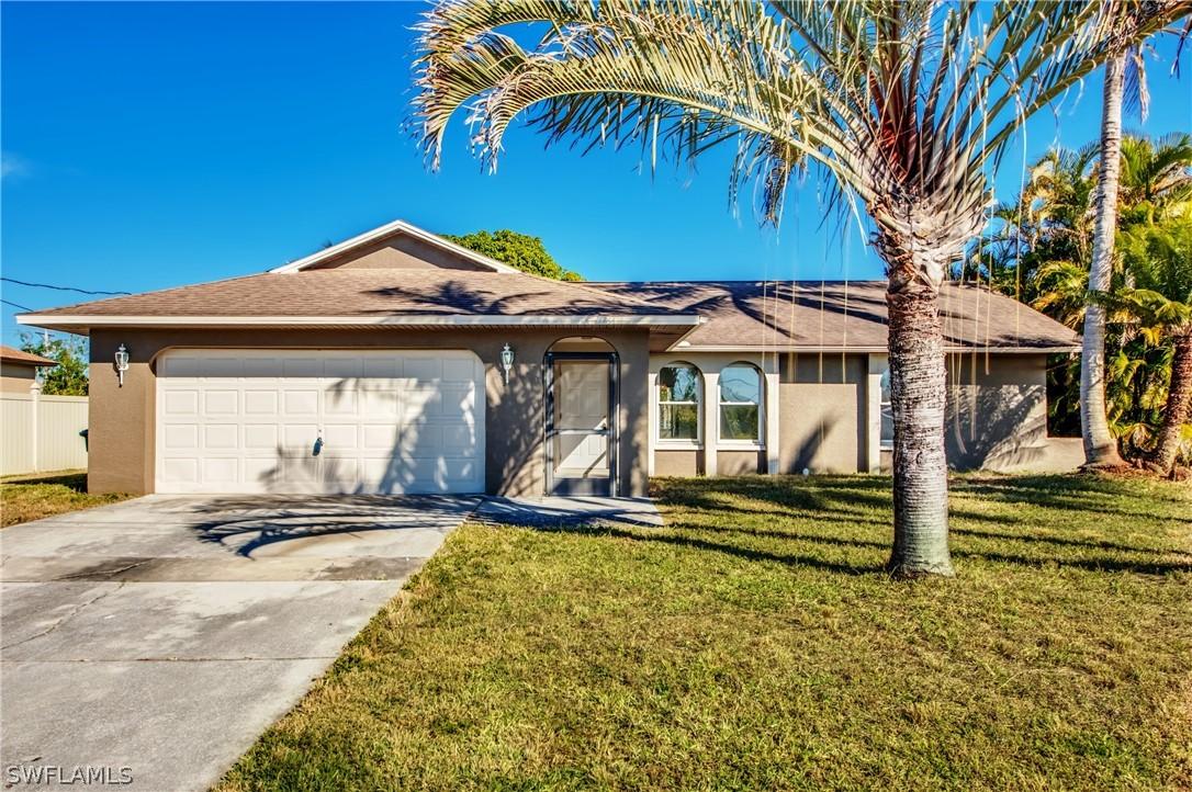 1105 SE 6th Ter., Cape Coral, FL 33990