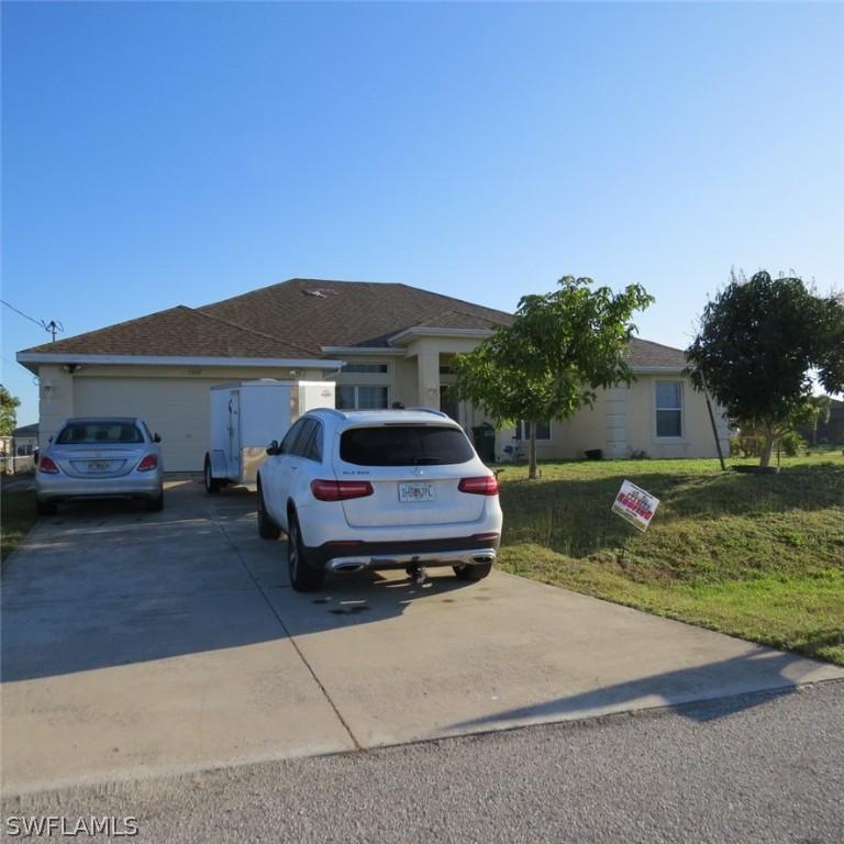 1307 NE 19th Pl., Cape Coral, FL 33909