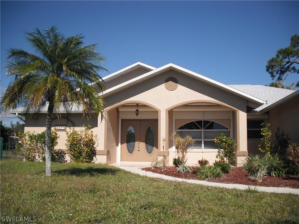 447 SW 19th Ter., Cape Coral, FL 33991