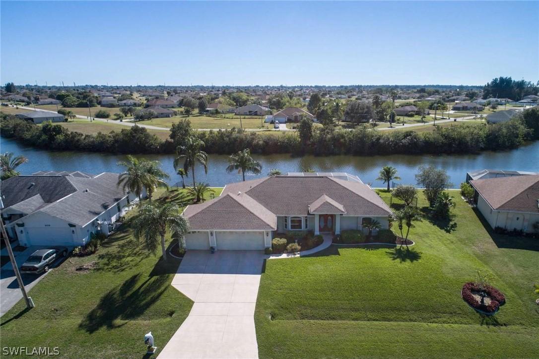 905 NW 28th Pl., Cape Coral, FL 33993