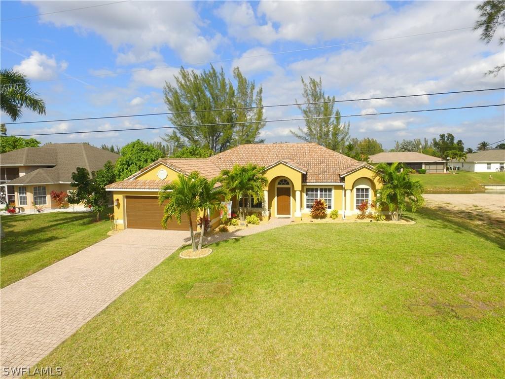 239 SW 21st Ln., Cape Coral, FL 33991