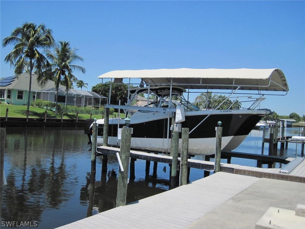 1014 SE 21st Ave., Cape Coral, FL 33990