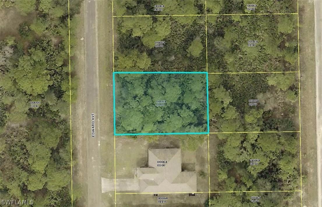 2008 Edward Ave., Lehigh Acres, FL 33936