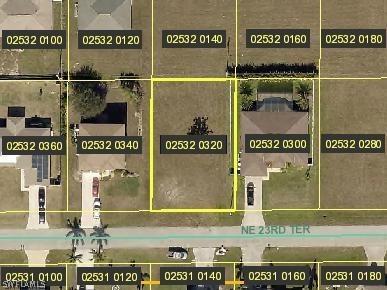 327 NE 23rd Ter., Cape Coral, FL 33909