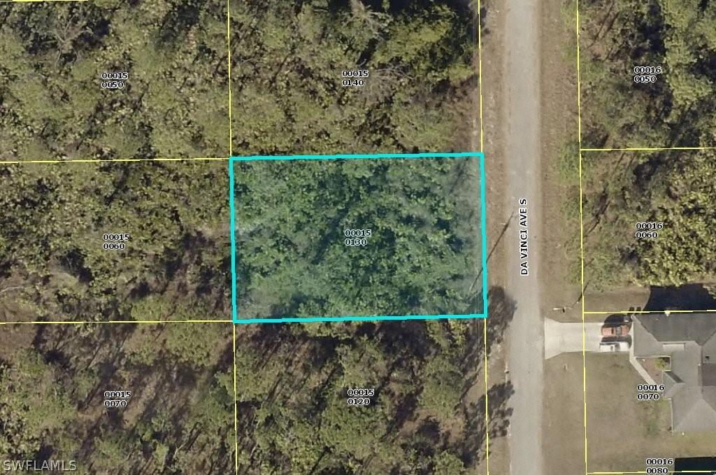 728 Da Vinci Ave., Lehigh Acres, FL 33974