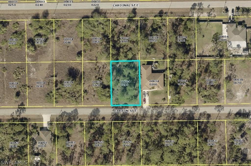 735 Carbon St., Lehigh Acres, FL 33974