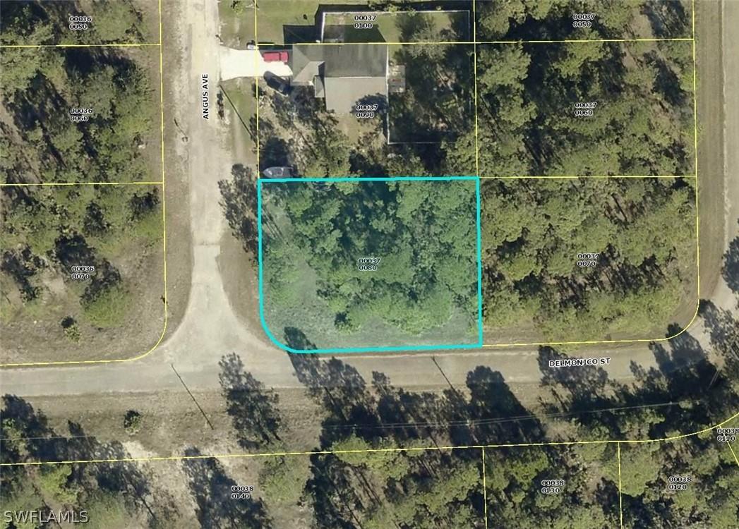 1015 Angus Ave., Lehigh Acres, FL 33974