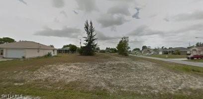 2513 11th St., Lehigh Acres, FL 33976