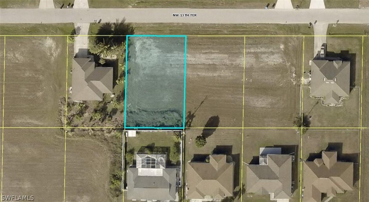 214 NW 13th Ter., Cape Coral, FL 33993