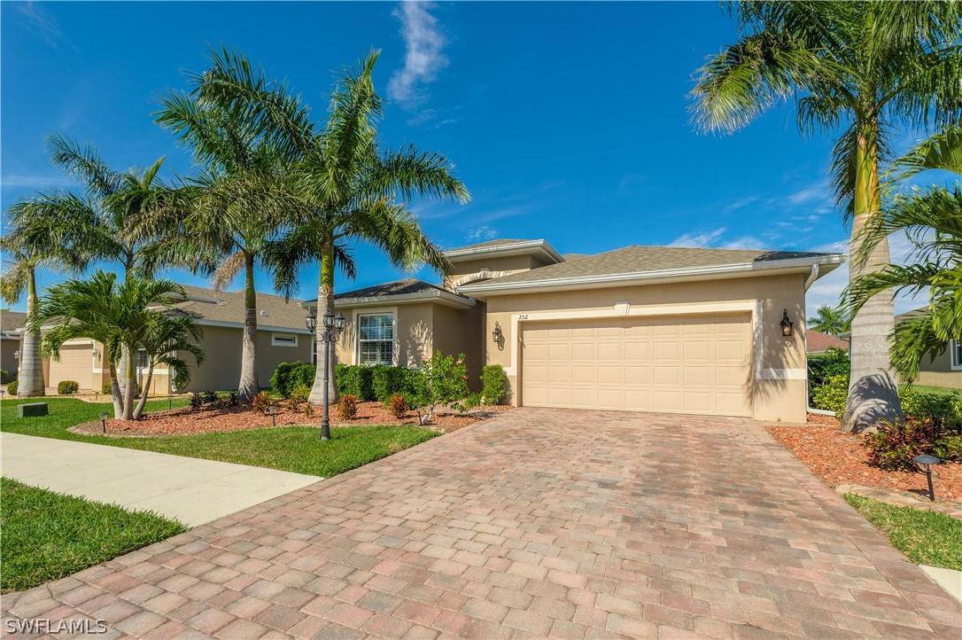 252 Destiny Cir., Cape Coral, FL 33990