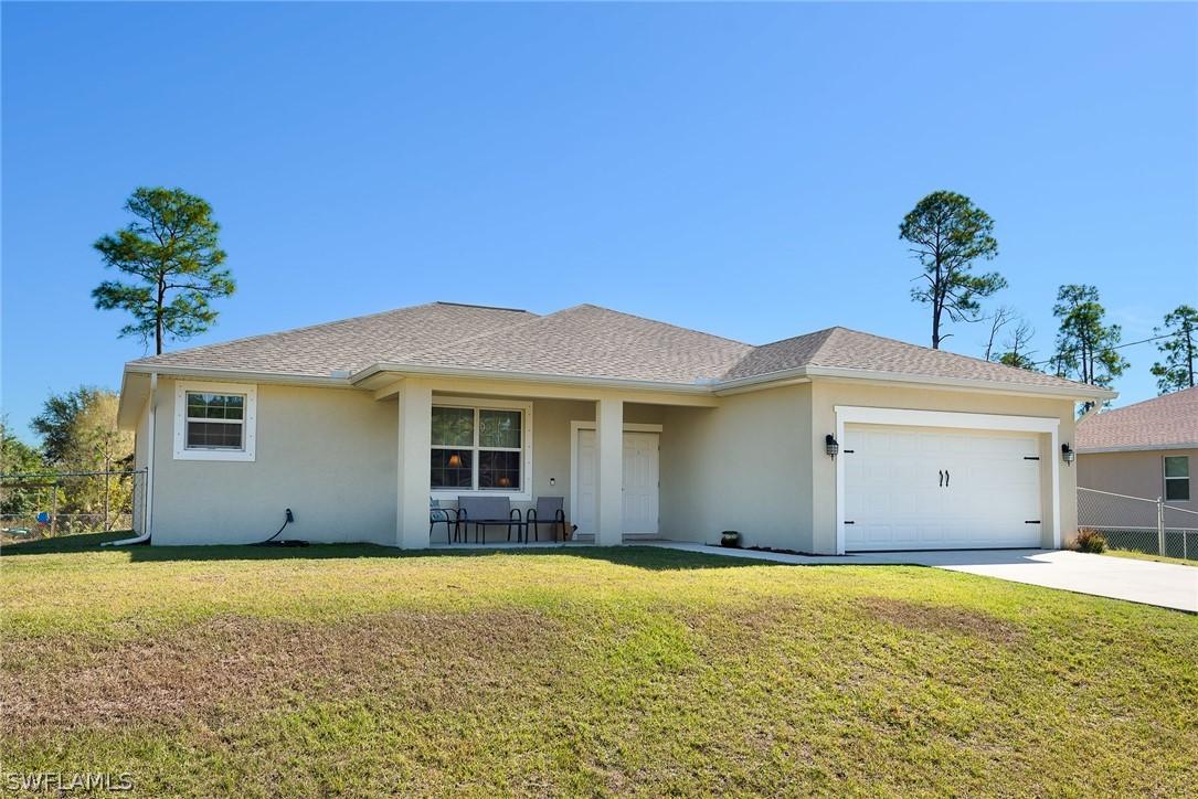 1118 Thompson Ave., Lehigh Acres, FL 33972