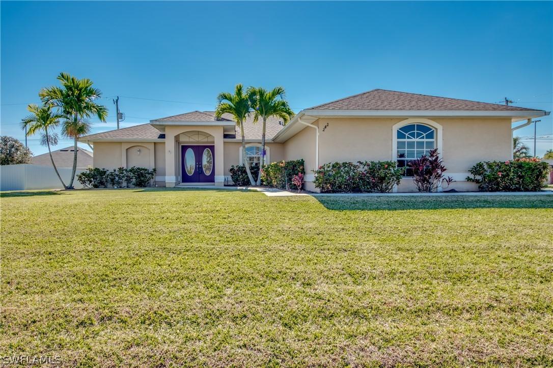 242 SW 29th St., Cape Coral, FL 33914