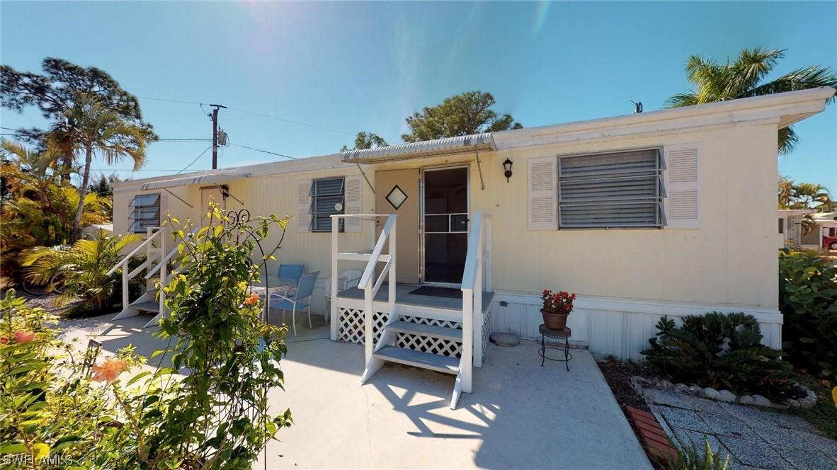 3870 Cardinal Cir., Bonita Springs, FL 34134