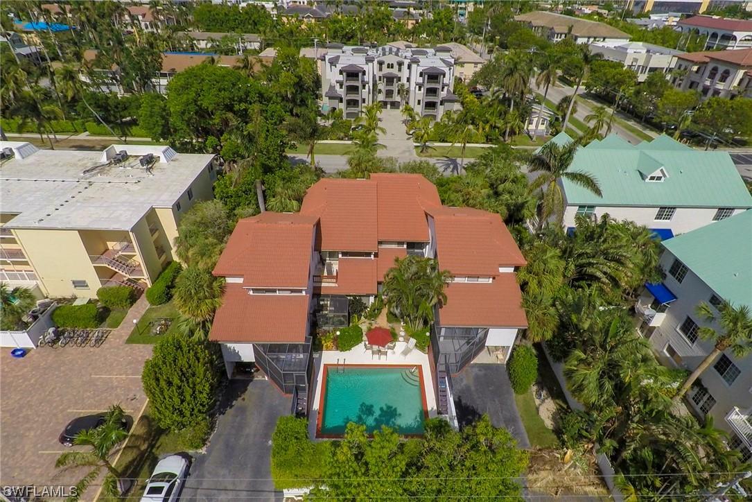 964 8th Ave. #B-2, Naples, FL 34102