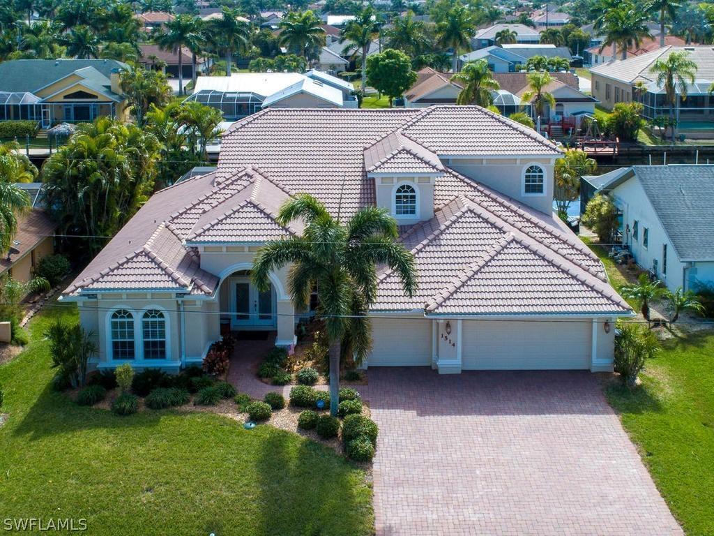 1514 SW 52nd Ln., Cape Coral, FL 33914