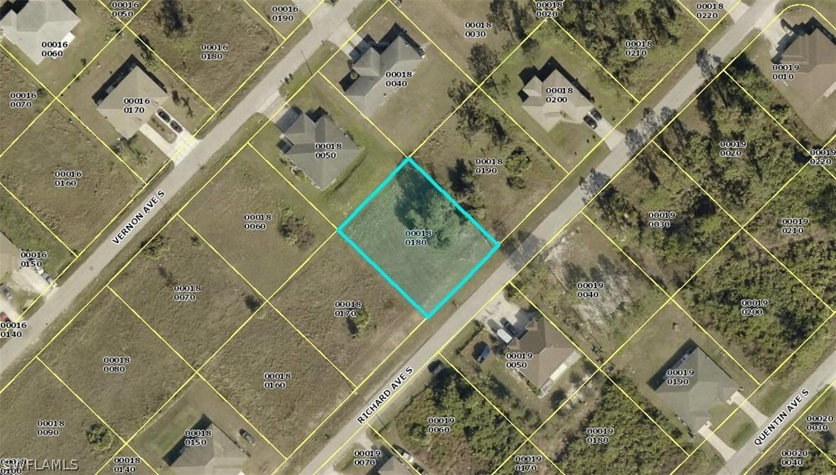 2416 Richard Ave., Lehigh Acres, FL 33973
