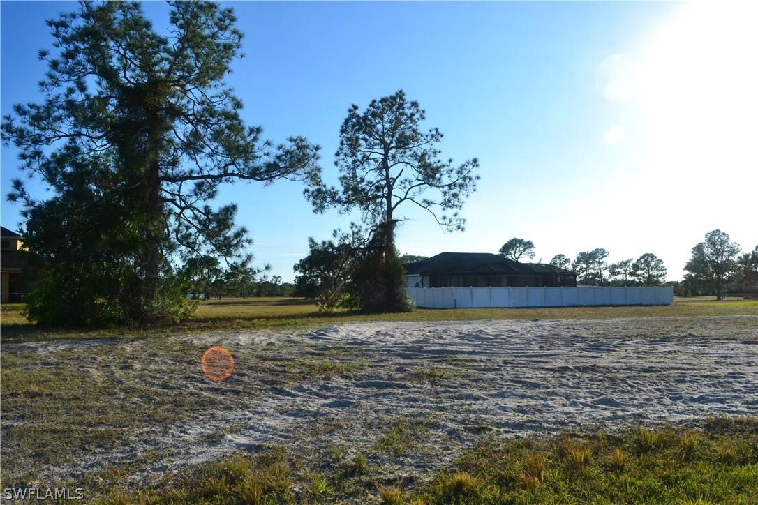 2608 NW 21st Ter., Cape Coral, FL 33993