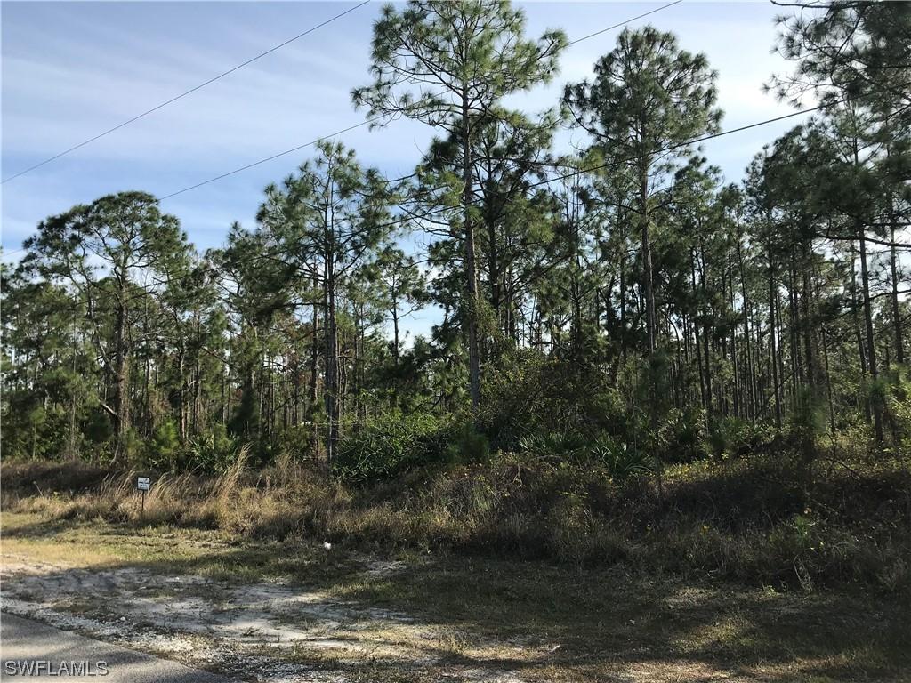 16th Ave., Naples, FL 34120