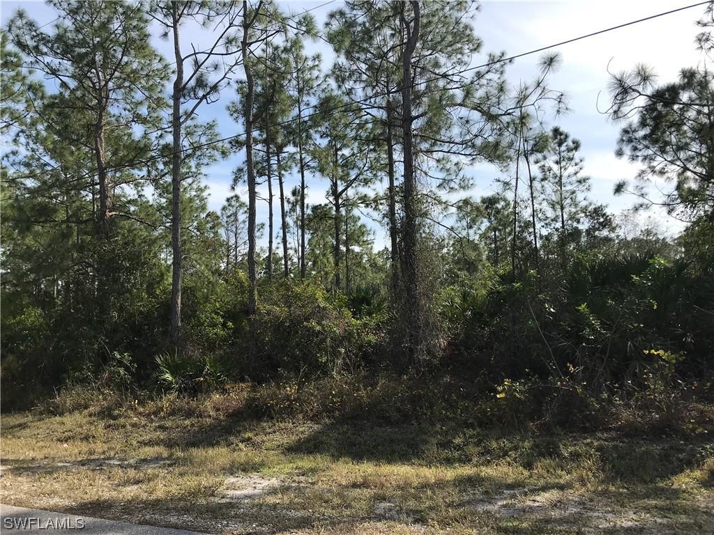 16th Ave., Naples, FL 34120
