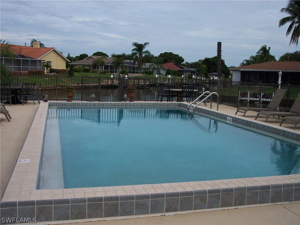 816 SW 48th Ter. #102, Cape Coral, FL 33914