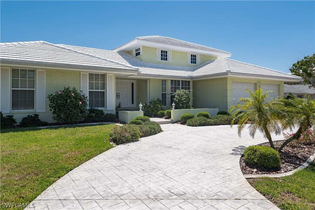 2125 Palm Tree Dr., Punta Gorda, FL 33950