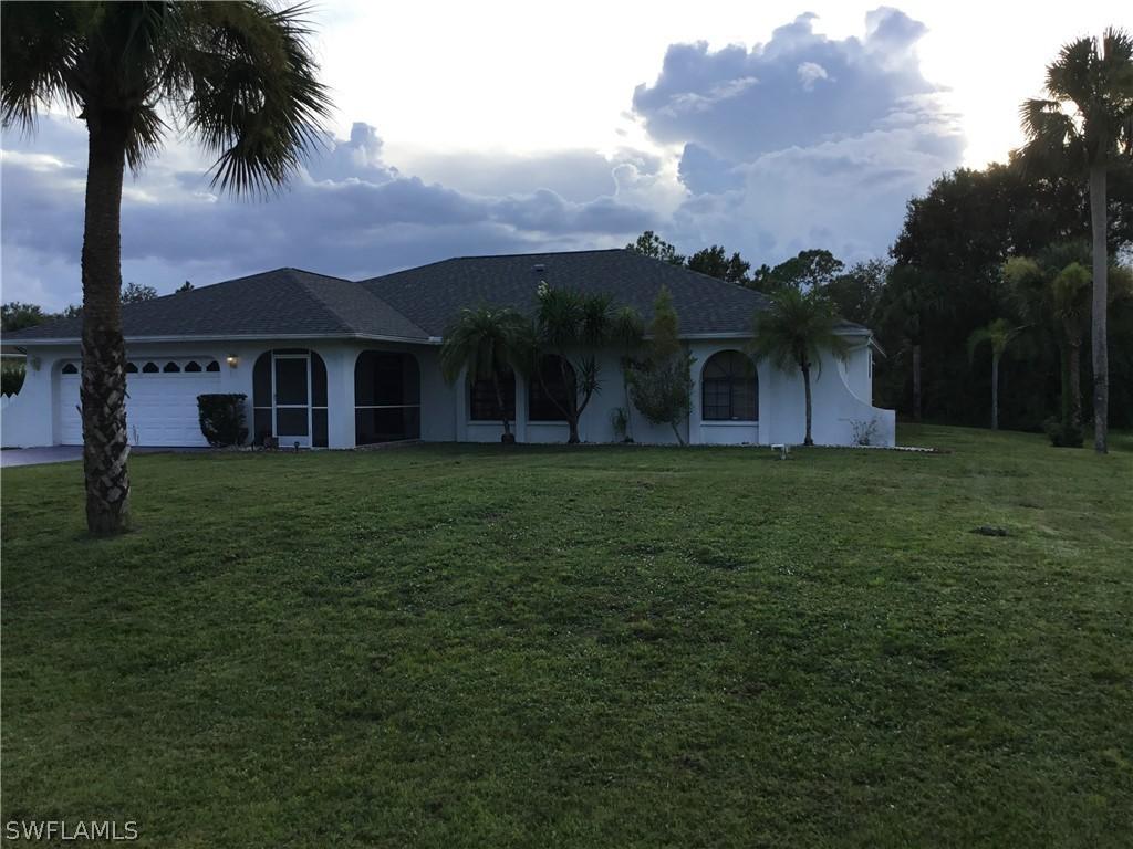 511 Washington Ave., Lehigh Acres, FL 33972