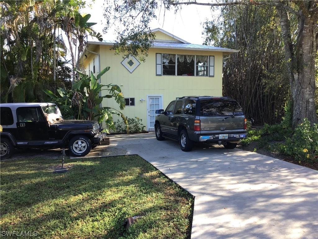 112 2nd St., Naples, FL 34113