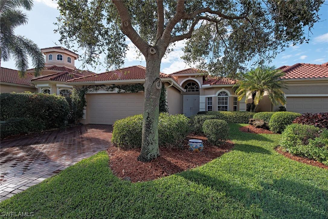 1026 Fountain Run, Naples, FL 34119