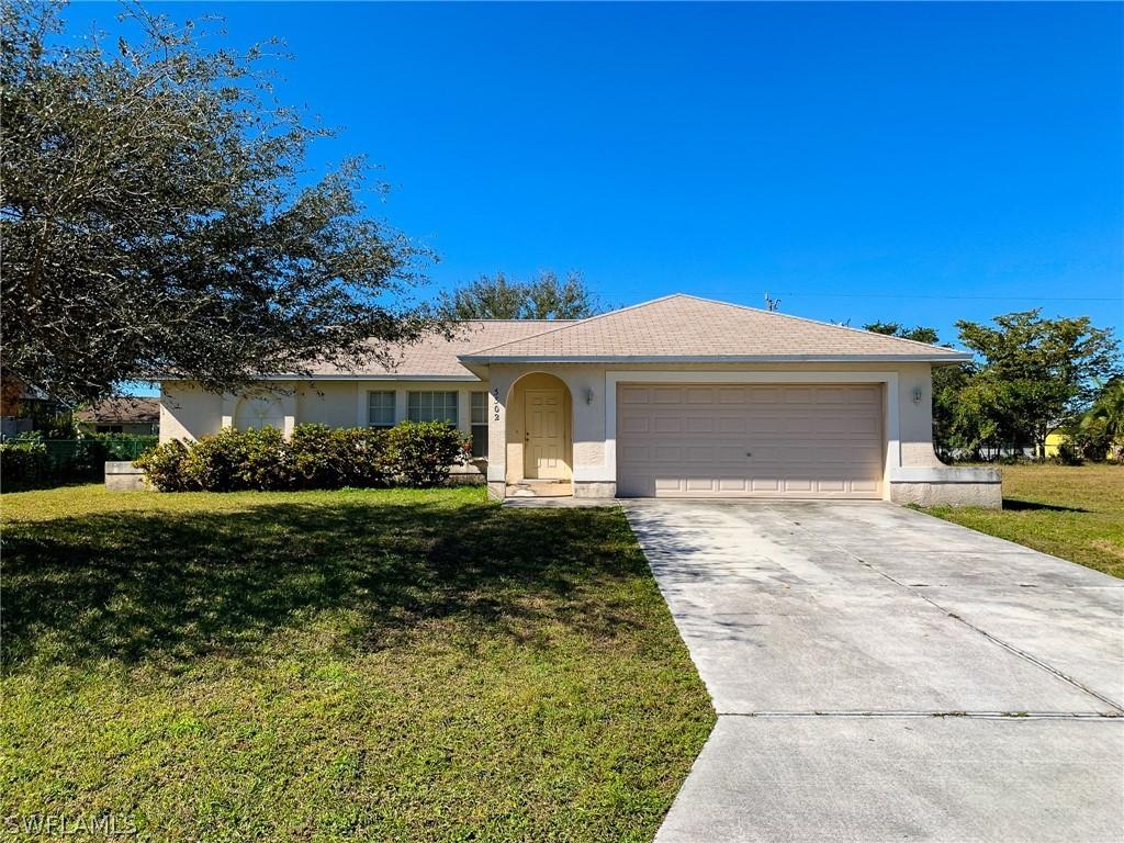 3302 SW Santa Barbara Pl., Cape Coral, FL 33914