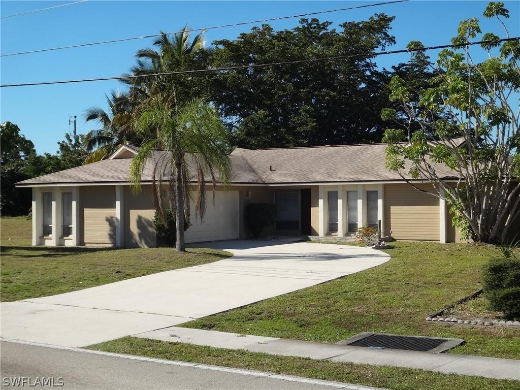3526 Country Club Blvd., Cape Coral, FL 33904