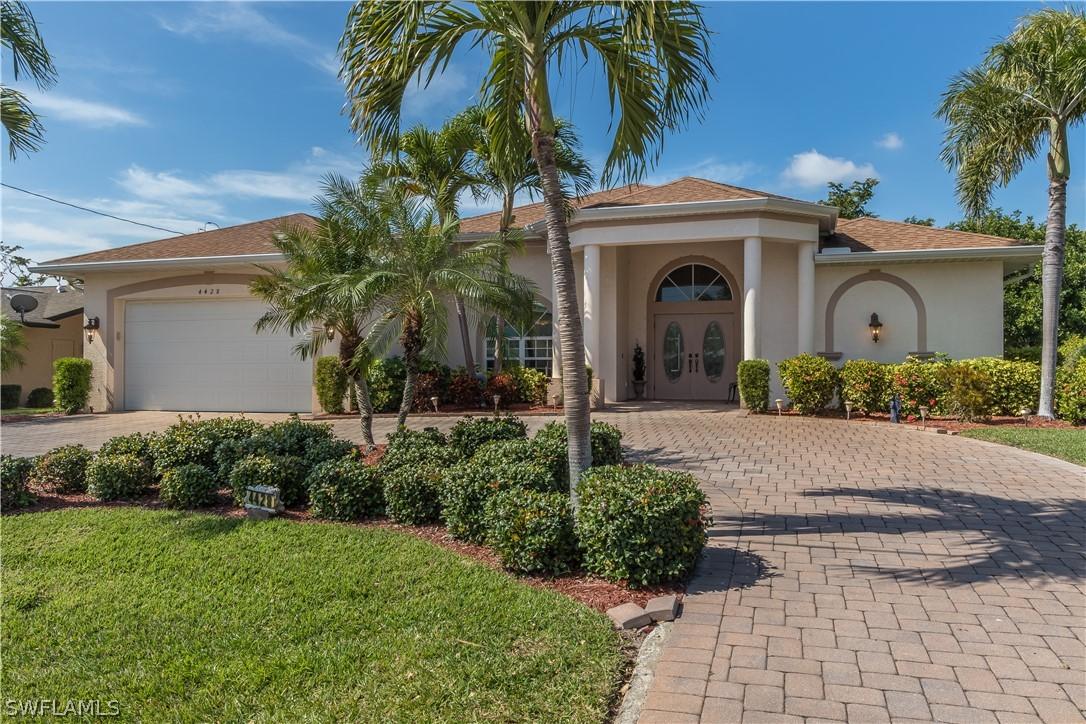 4428 Country Club Blvd., Cape Coral, FL 33904