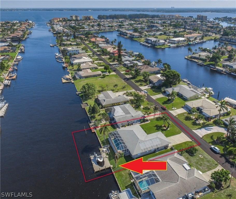 1641 SE 40th Ter., Cape Coral, FL 33904