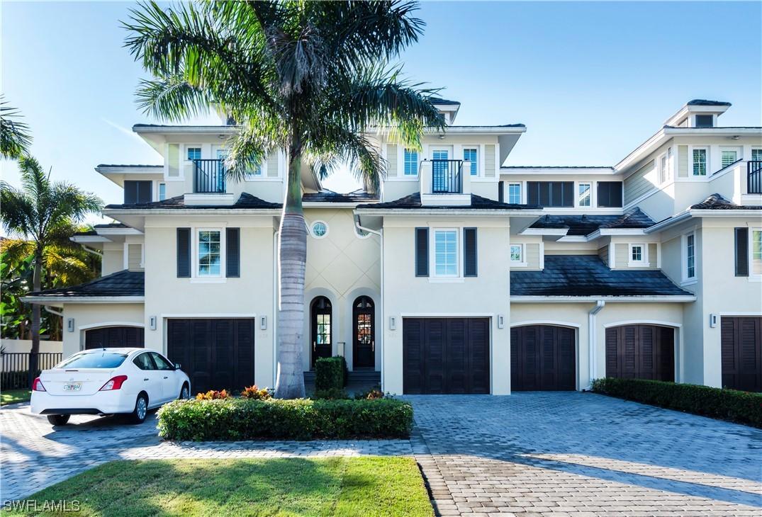 434 2nd Ave. ##434, Naples, FL 34102