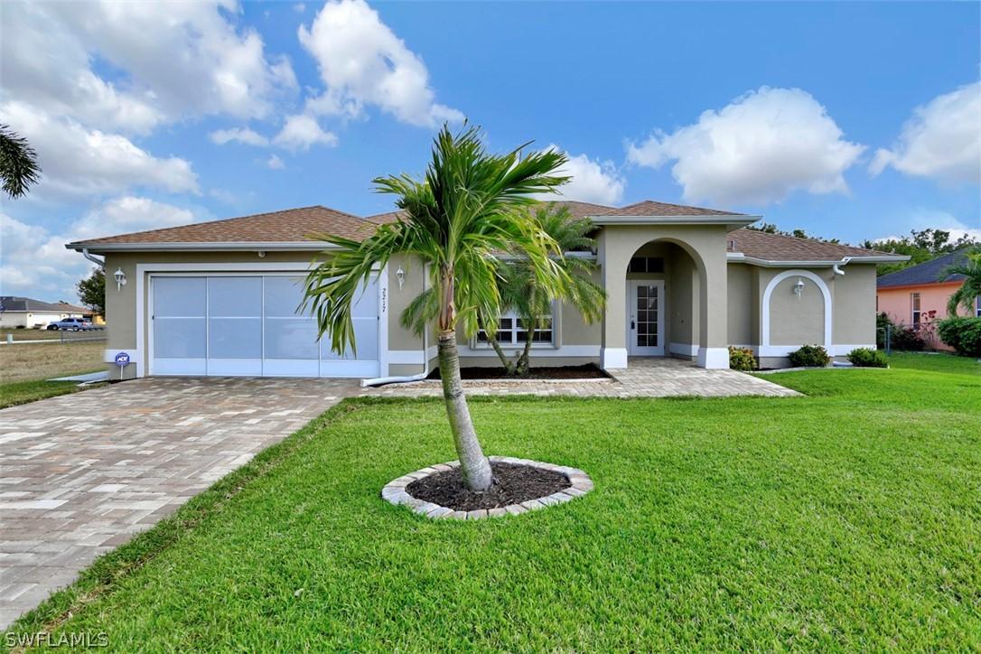 2217 NE 1st Pl., Cape Coral, FL 33909