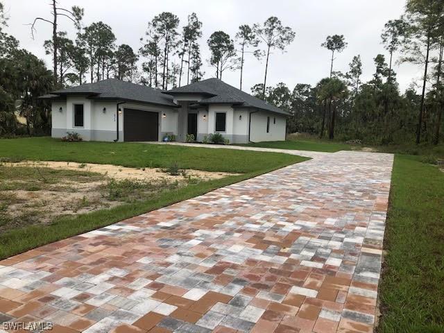 624 16th Ave., Naples, FL 34120