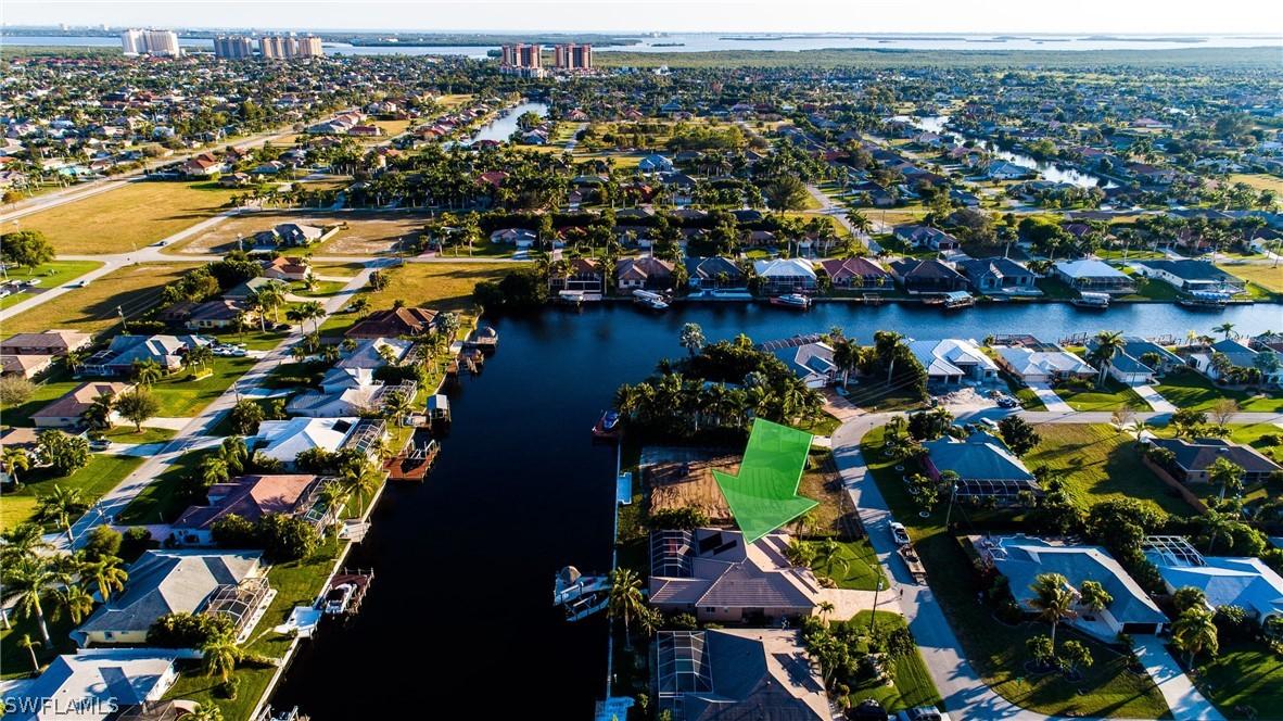 4933 SW 17th Pl., Cape Coral, FL 33914