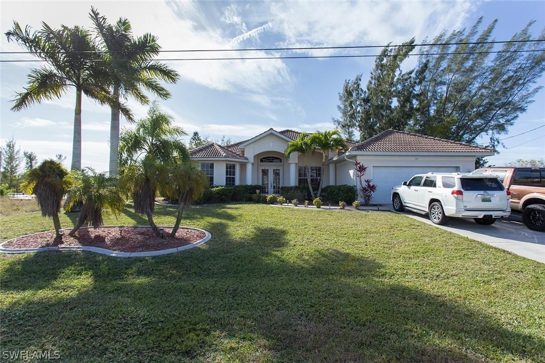 140 Kamal Pkwy., Cape Coral, FL 33904
