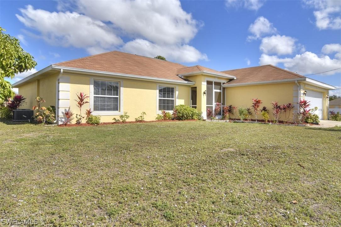 2109 NW 6th Ter., Cape Coral, FL 33993