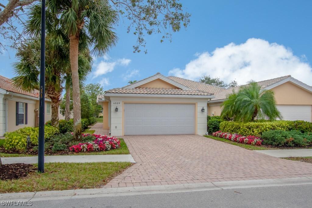 4529 Ossabaw Way, Naples, FL 34119