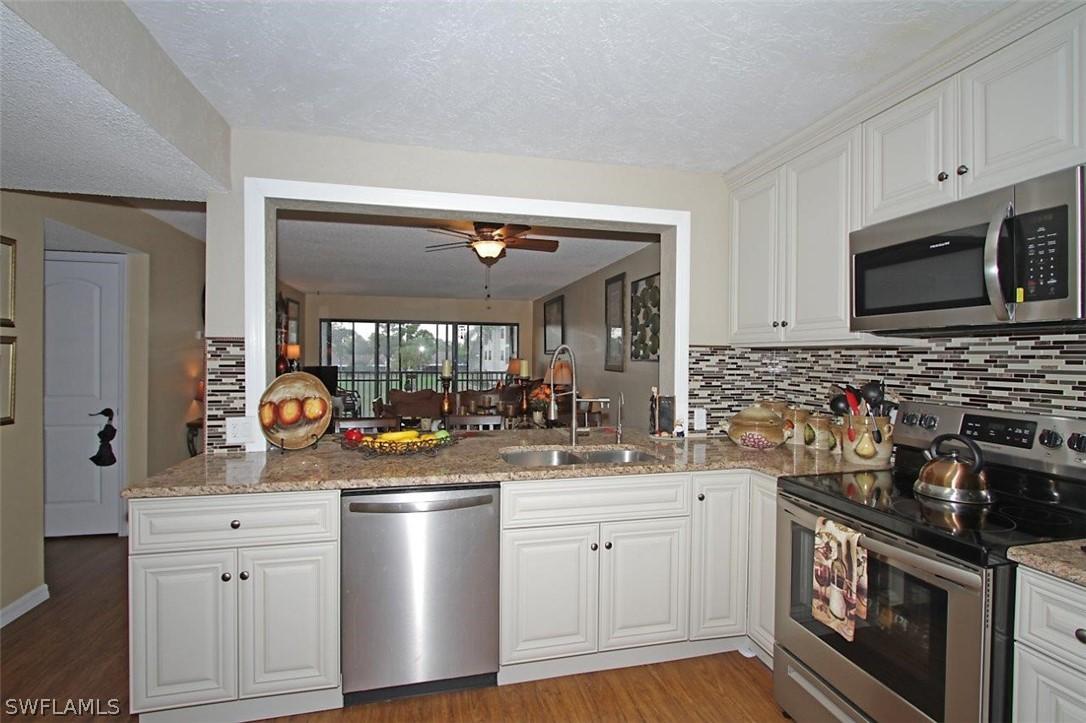 1747 Pebble Beach Dr. #202, Fort Myers, FL 33907