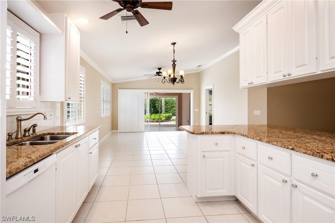 4999 Kingston Way, Naples, FL 34119